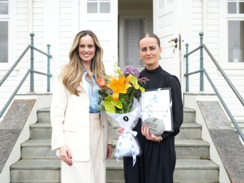 Reykjavík City Artist Laureate Arnhildur Pálmadóttir with Mayor Hildur Björnsdóttir after the ceremony.