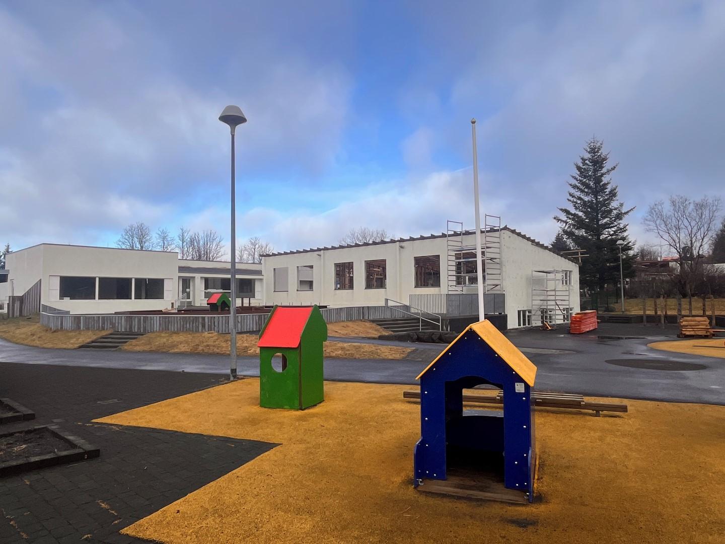 framkvæmdir mars 2025