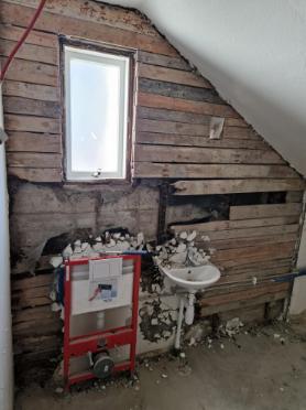 Forskalaður veggur