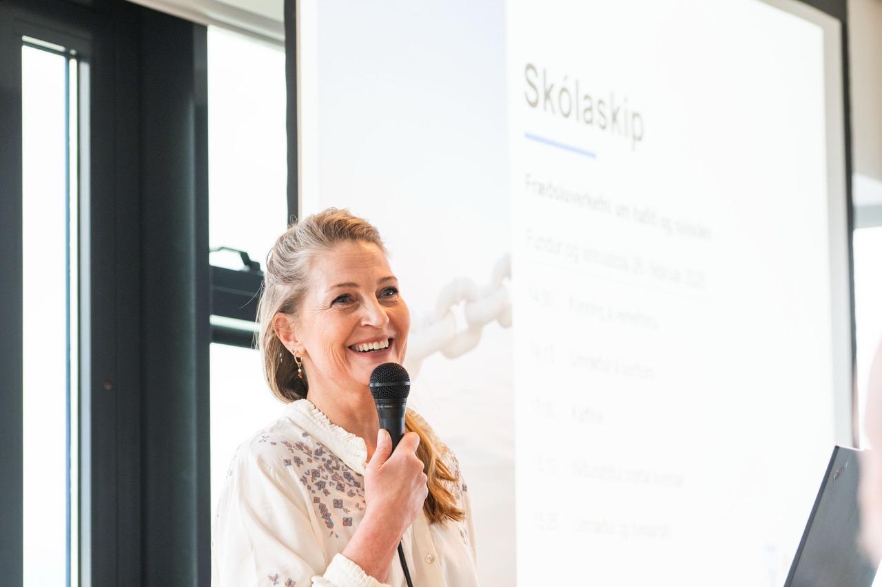 From the Skólaskip initiative meeting.