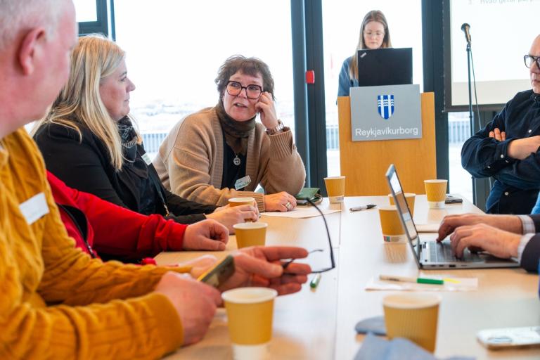 From the Skólaskip initiative meeting.