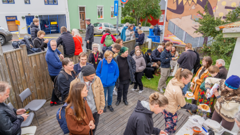 Líf og fjör í vöfflukaffi í Þingholtunum á Menningarnótt.